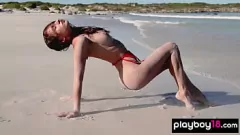 Redare Petite Ucrainean Bombshell Gloria Sol Detripping Outping Outdoor