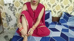 Reproduzir Desi bhabhi romance noturno com seu devar: sexo íntimo da família indiana