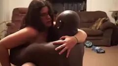 Reproduzir Primeira experiência da BBC da esposa branca: um encontro quente de cuckold