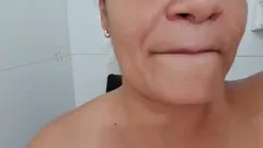 Redare Hot Latina Camgirl Paty Bumbum se udă și sălbatică pe cameră