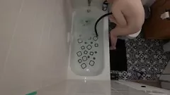 Play Annie Archer's Wet and Wild Fetish Shower