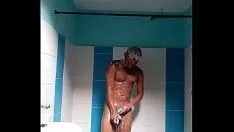 Jouer Prendre une douche