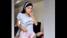 Jouer La prostituta kim diaz in pigiama